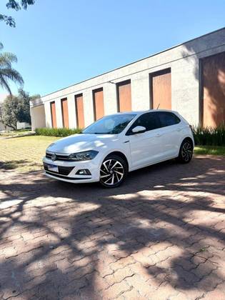 VOLKSWAGEN POLO 1.0 200 TSI HIGHLINE AUTOMÁTICO VOLKSWAGEN POLO 1.0 200 TSI HIGHLINE AUTOMÁTICO